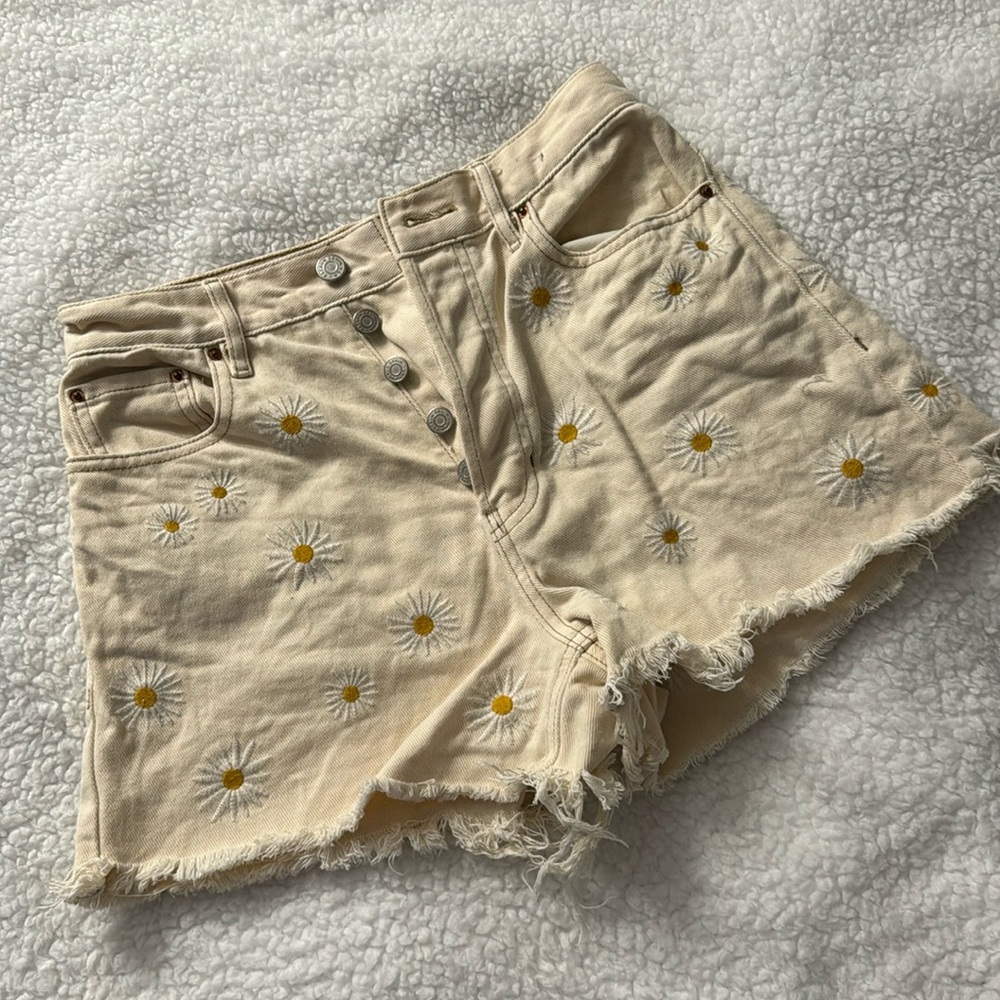 PACSUN sunflower shorts!